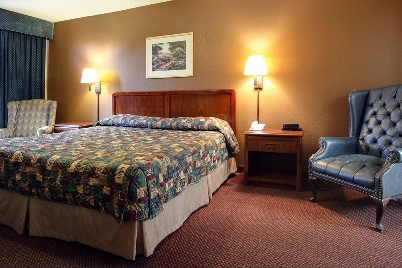 Americas Best Value Inn Marshall Bel Air Ngoại thất bức ảnh